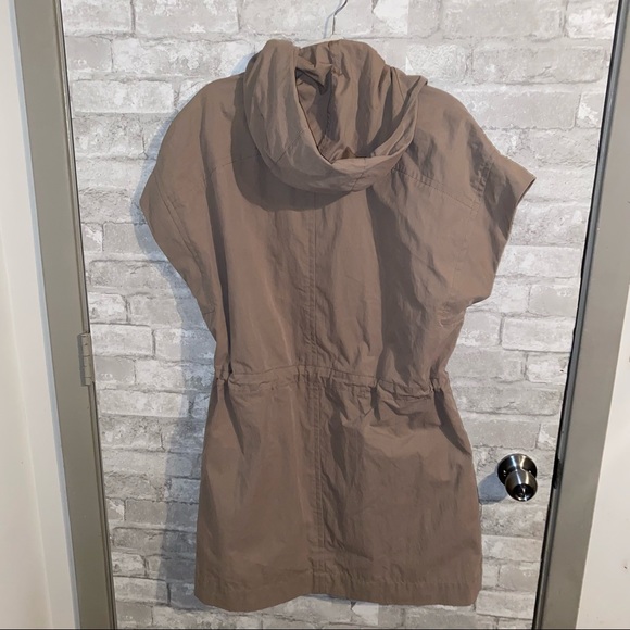Nwt Vince Short-Sleeve Hooded Anorak Jacket Sz S - Picture 4 of 7